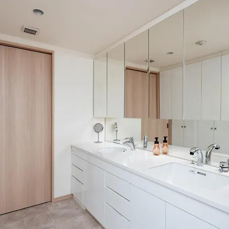 Japavista Xenith Premium Apartment Osaka Room photo